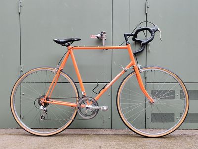 Fuji Sagres Road Bike SB106-26