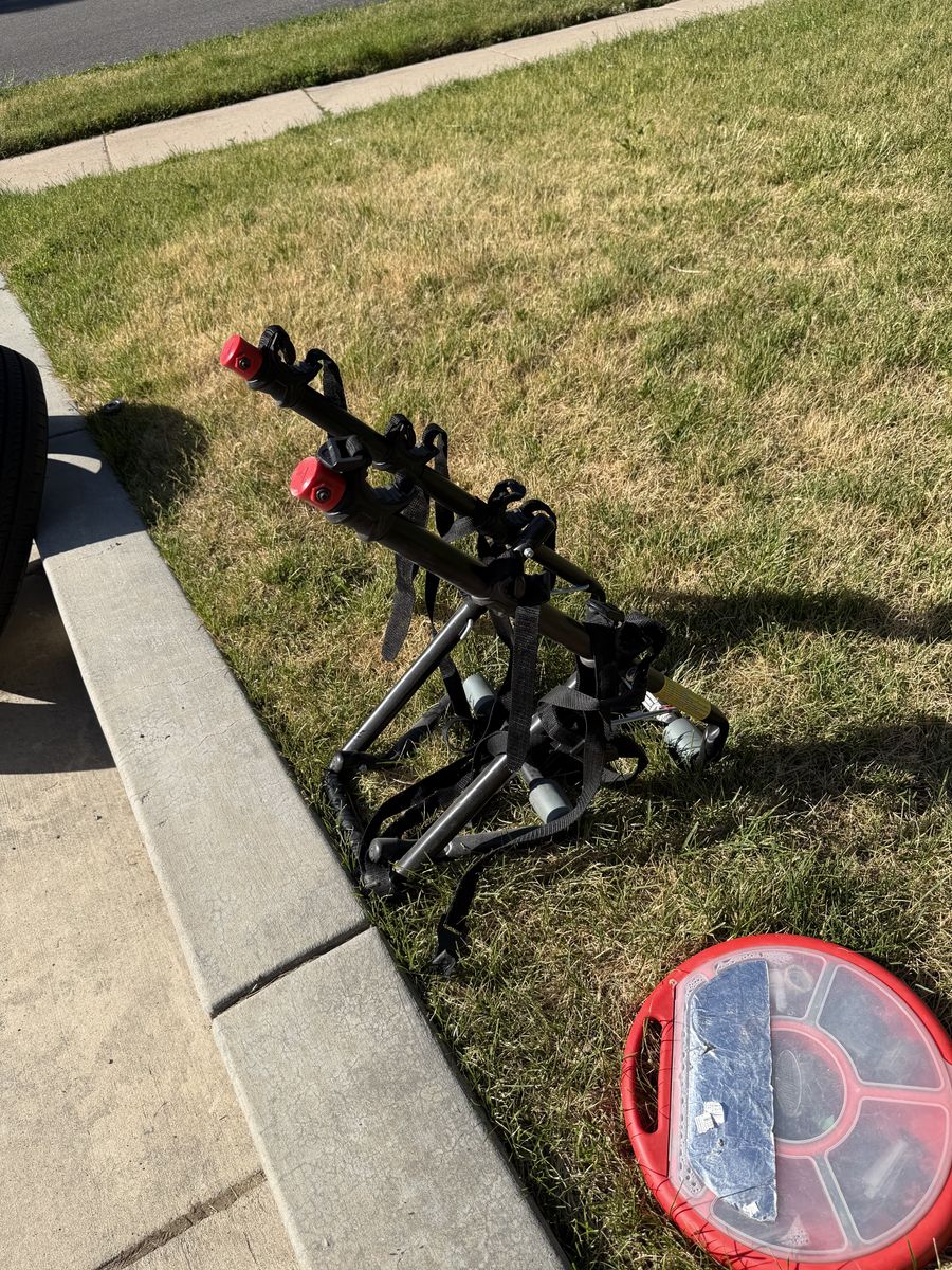 Allen Sports Deluxe 3-Bike Trunk Mount Rack (103DN)
