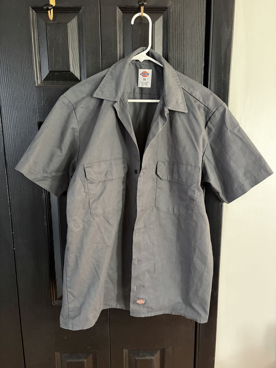 Gray Dickies short sleeved button shirt
