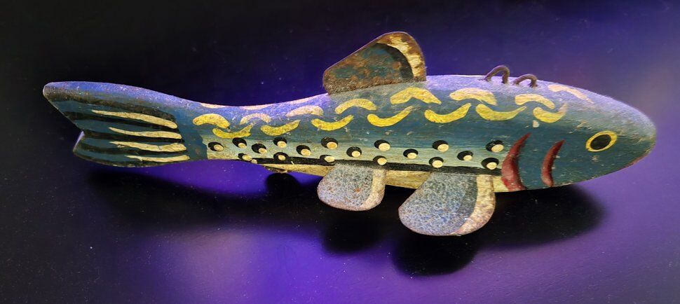Vintage hand carved/ ice fishing decoy. (2)