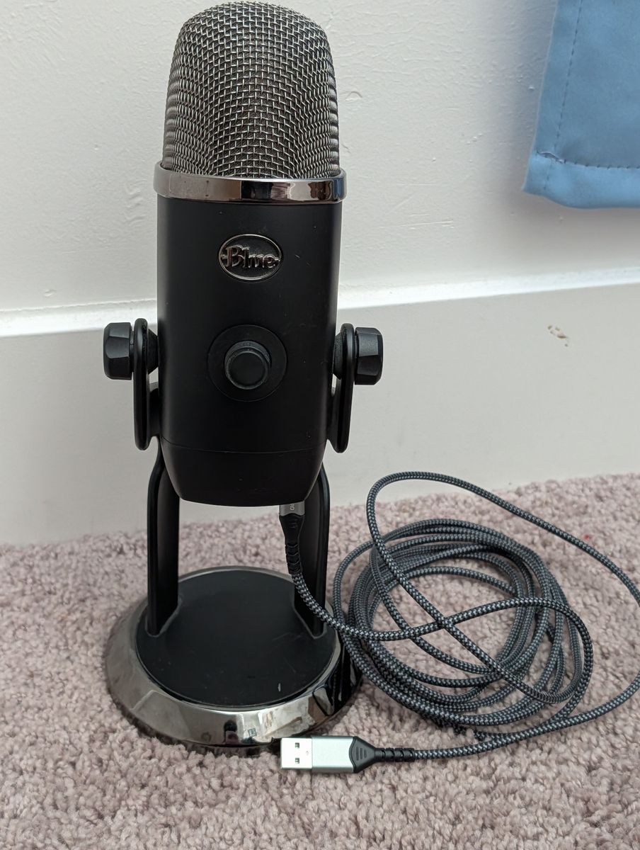 Blue Yeti X USB Condenser Microphone - Black