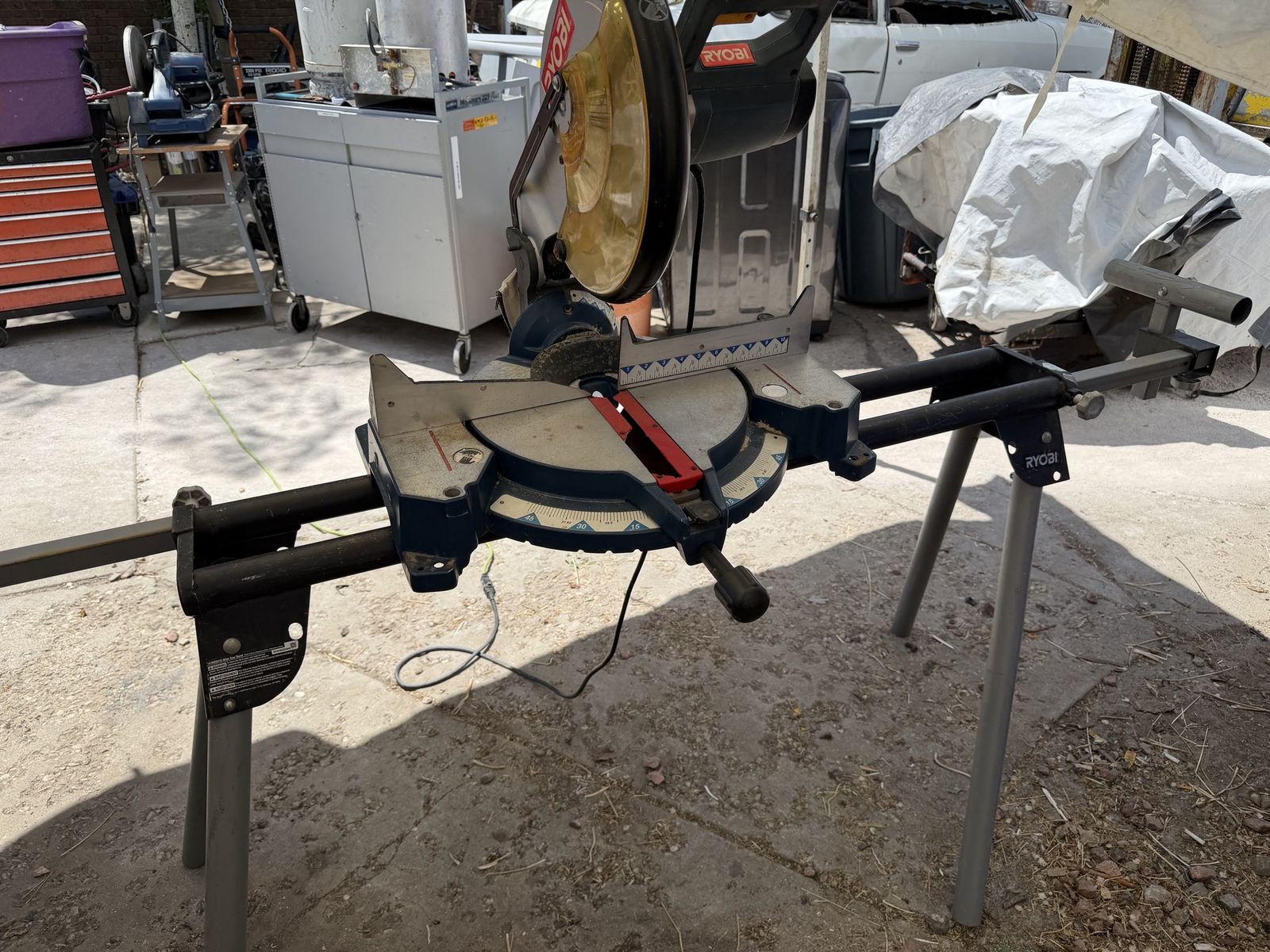 Main image 4