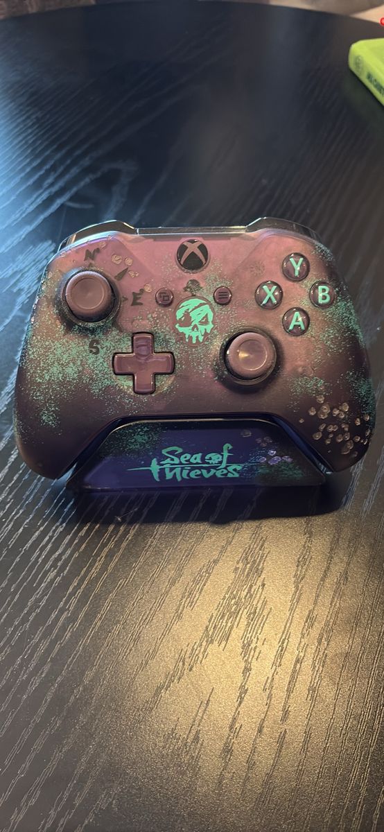 Sea of Thieves Xbox One Controller