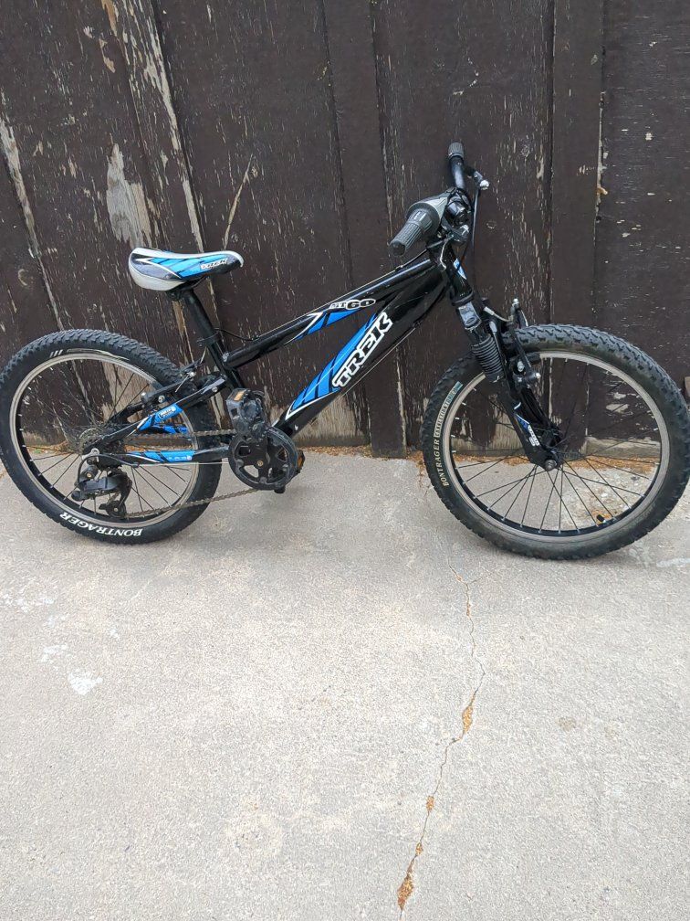 2009 Trek Mt 60 20" kids bike