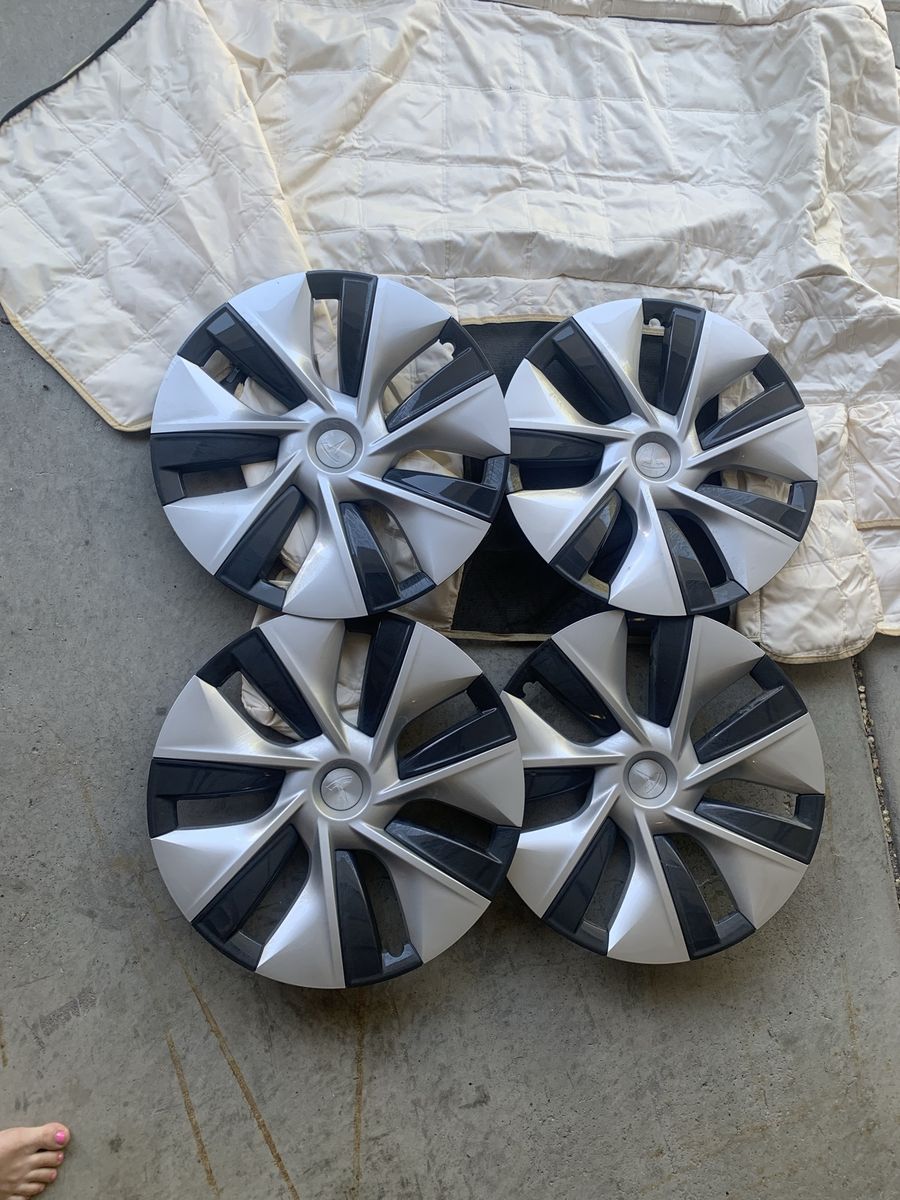 Tesla Model Y Hub Caps FREE