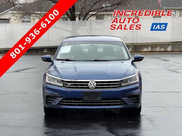 2017 Volkswagen Passat 1.8T R-Line