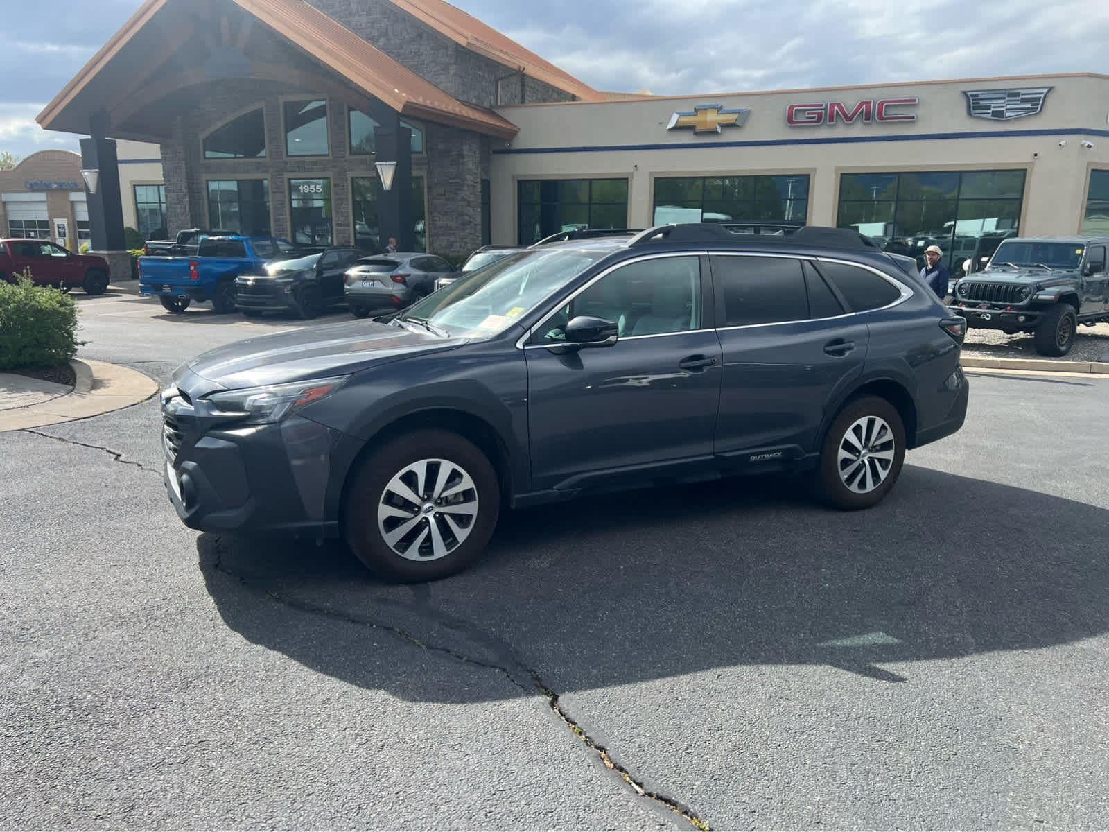 2023 Subaru Outback Premium