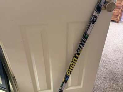 Bauer Phantom 300 Ice Hockey Stick - 40in (101.6cm) Left-Handed, Junior Composite