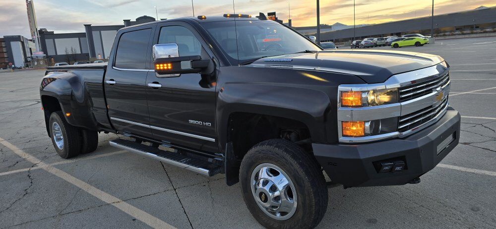 2016 Chevrolet Silverado 3500HD DRW LTZ