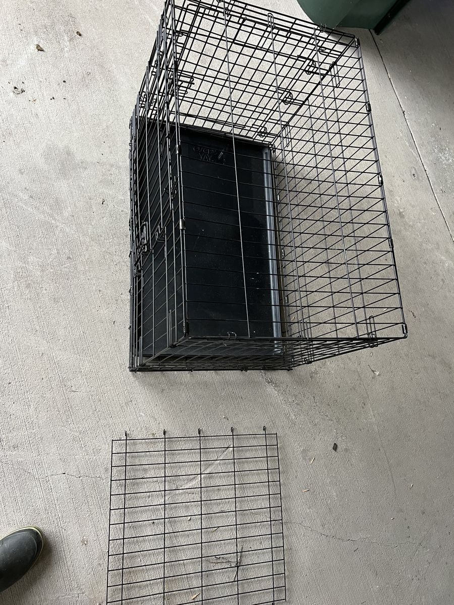 XL Dog Cage