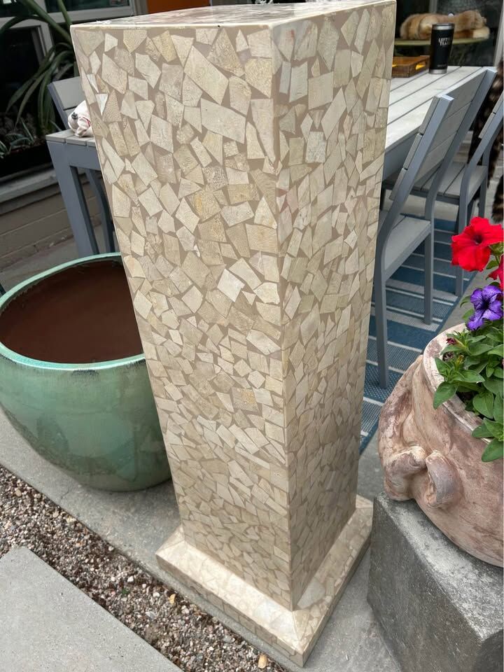 Vintage Column Stand Table LA Furniture Co