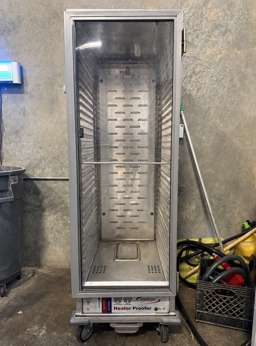 Winholt commercial full-height insulated heater/proofer cabinet 