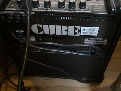 Roland Cube-40XL Guitar Amplifier