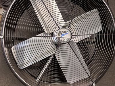 Max Air Pro 25 inch fan