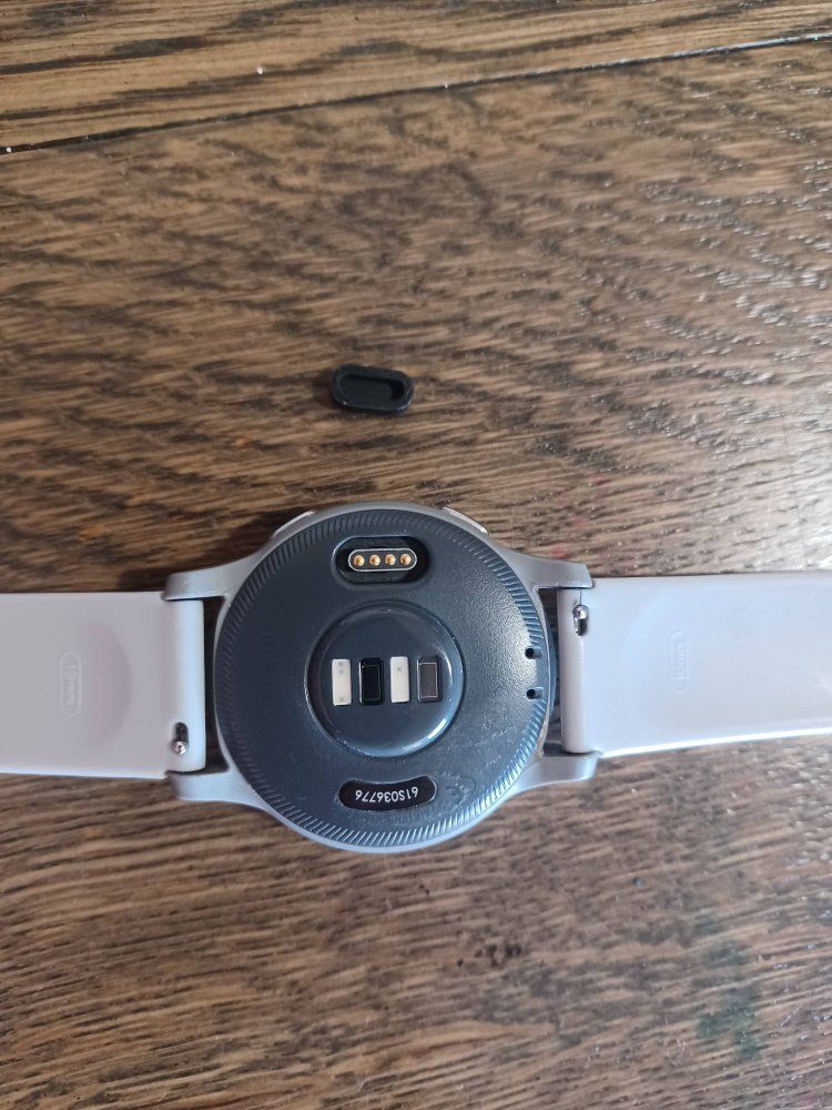 Garmin Vivoactive 4s Watch