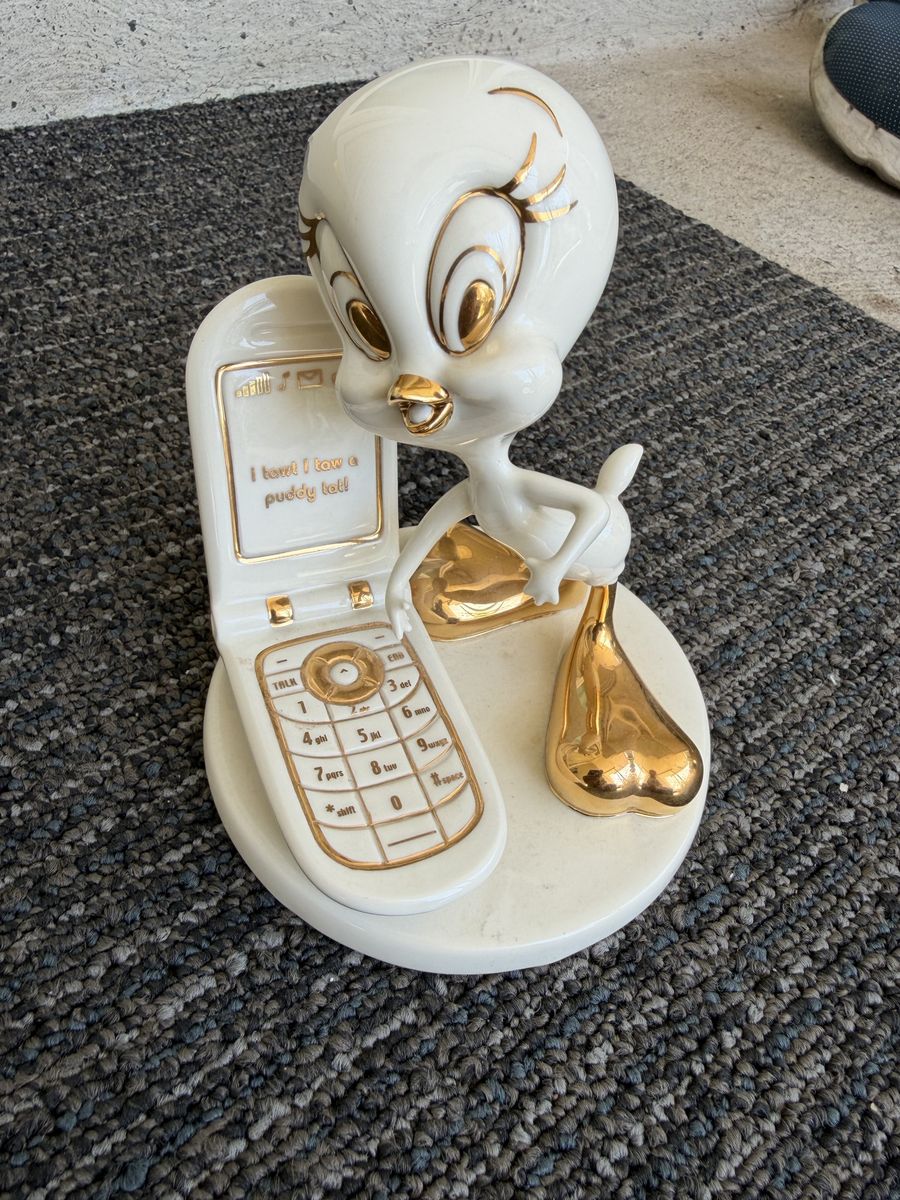 Lenox Tweety Bird Ceramic Figurine Looney Tunes Cell Phone Accent Gold Trim