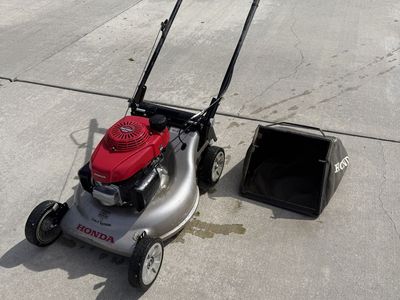 Honda Lawn mower
