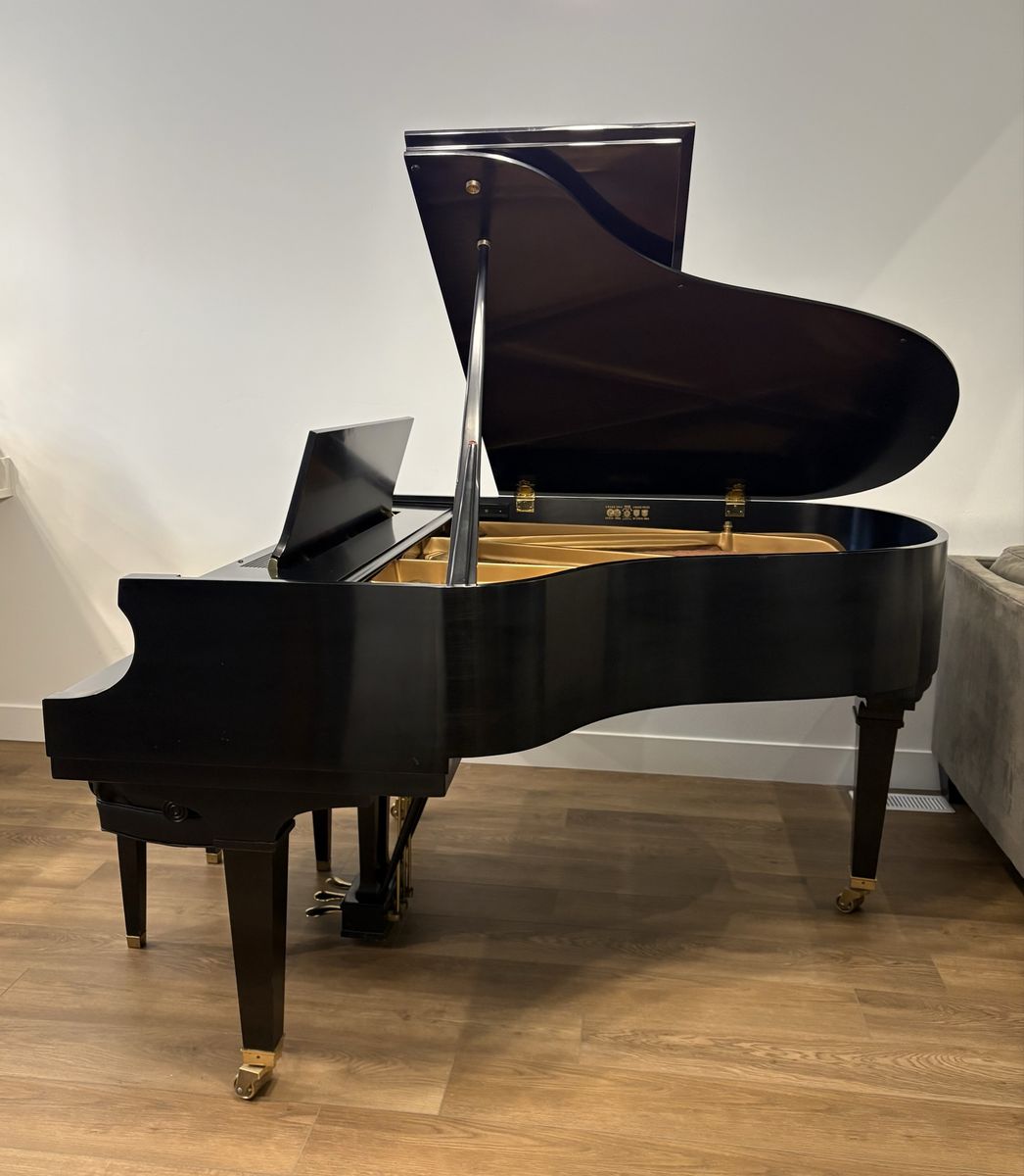 Baldwin Model R Grand Piano - Black Satin - Excellent Condition