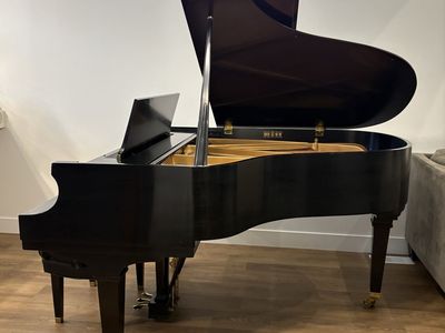 Baldwin Model R Grand Piano - Black Satin - Excellent Condition