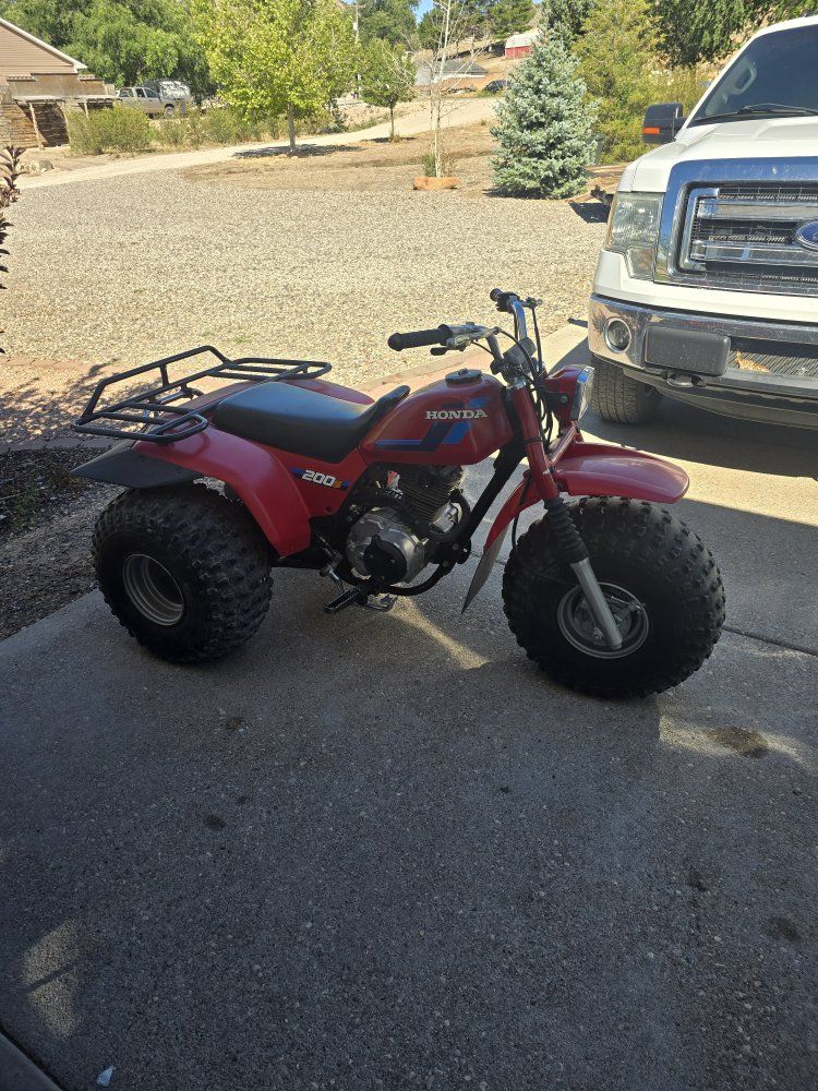 1984 honda 200s trade for 110 dirtbike 