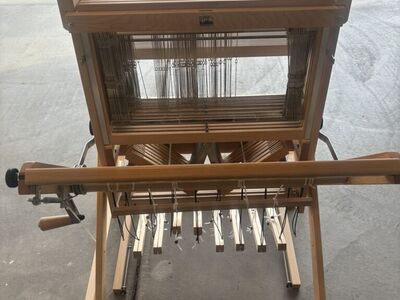 Schacht Wolf Pup Floor Loom