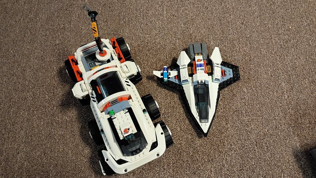 Main image 5
