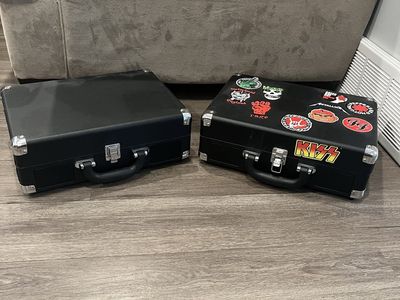 Suitcase record players