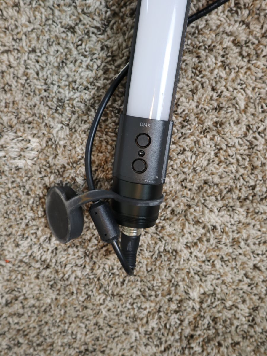 Genaray Baton-13 bi-color wand-style LED light stick