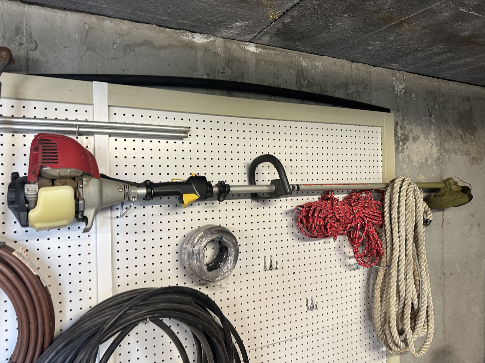 Honda GX25 string trimmer