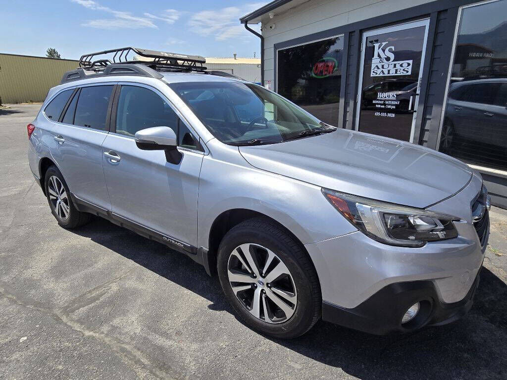 2019 SUBARU OUTBACK 2.5i Limited