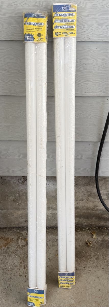 New GE Residential fluorescent light bulbs