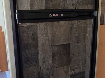 RV refrigerator