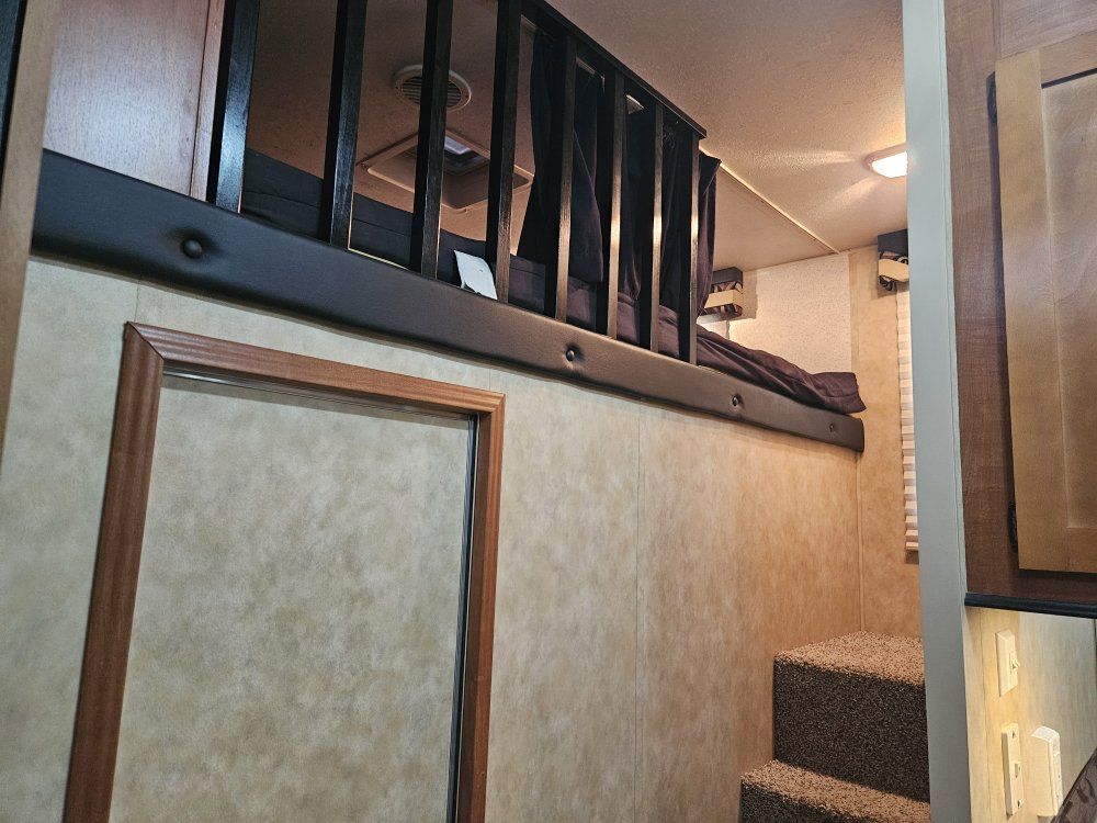 Main image 14