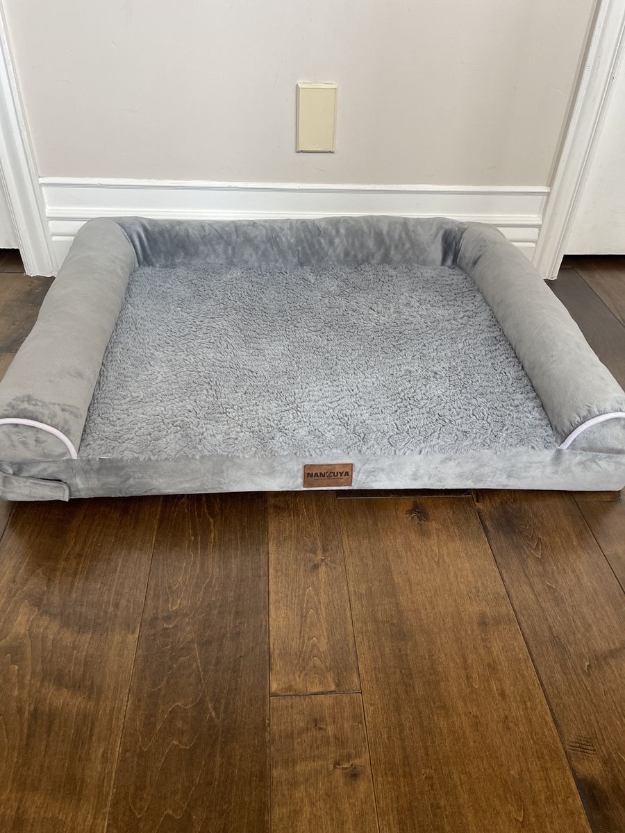 Nanuya Dog Bed for a Medium-sized Dog