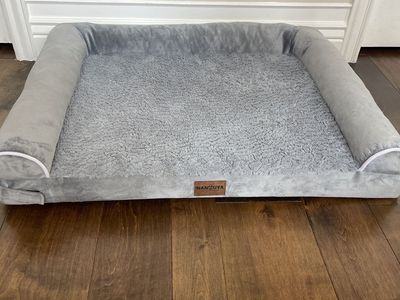 Nanuya Dog Bed for a Medium-sized Dog