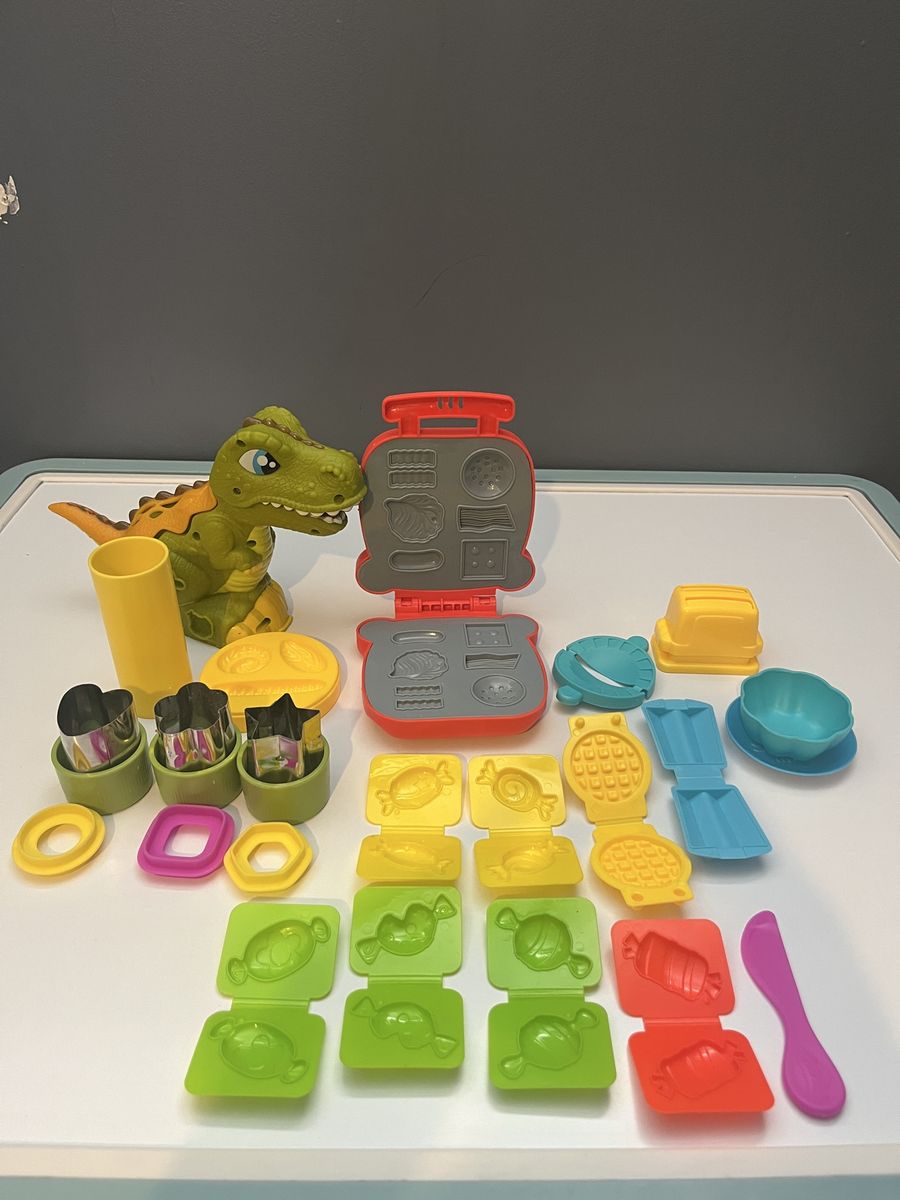 Playdough Accessories + Dino Chomp
