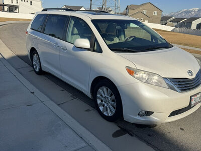 2012 Toyota Sienna Limited 7-Passenger