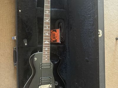 PRS SE Mark Tremonti Electric Guitar – Black w/ Hard Case