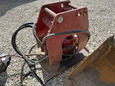 Hoepak plate compactor vibe plate bakhoe
