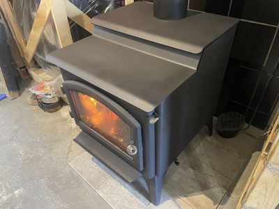 Quadrafire 5700 Step Top Large Wood Burning Stove