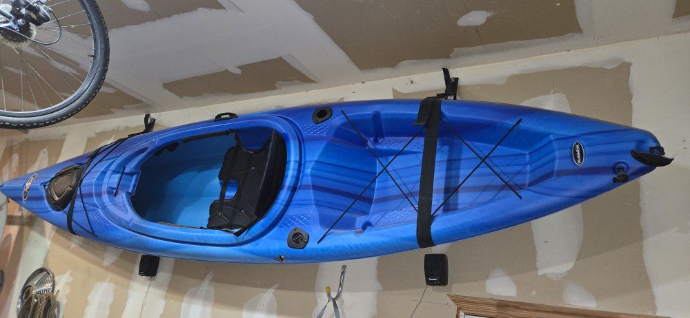 Pelican Mustang 120X EXO Kayak - Blue Recreational Sit-Inside Kayak with Seat & Storage, Great Condition