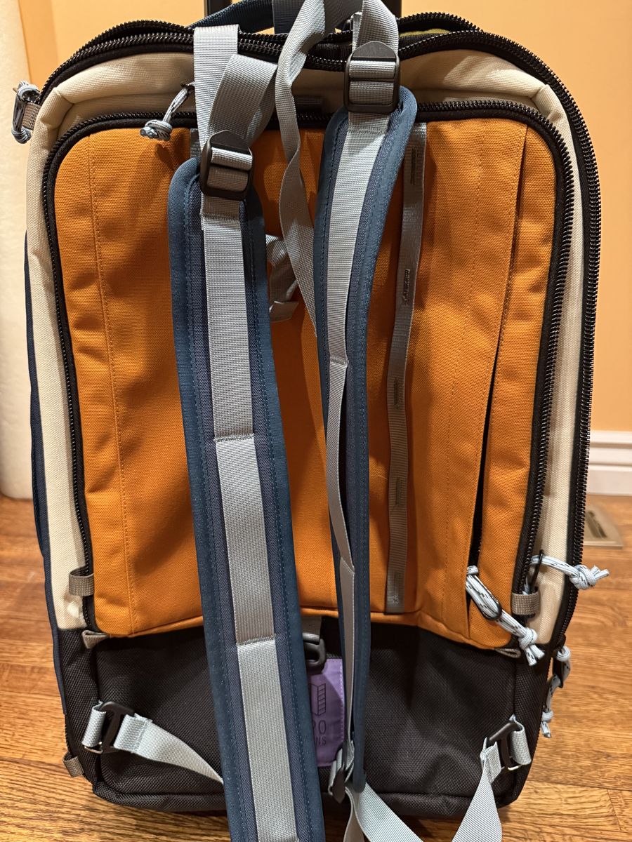 Topo Designs “Global Travel Bag Roller”, near new condition!!