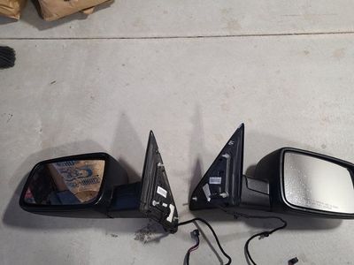 Factory Takeoff from 2016 Ram 1500. Set of Driver and Passenger Side Power Heated Mirrors