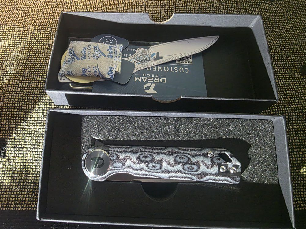 Dream Tech Folding Pocket Knife with Black and White Patterned Handle and Original Box *OBO