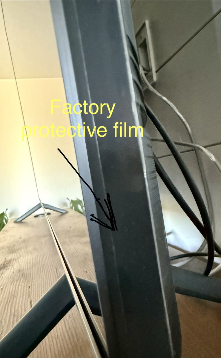 Main image 7