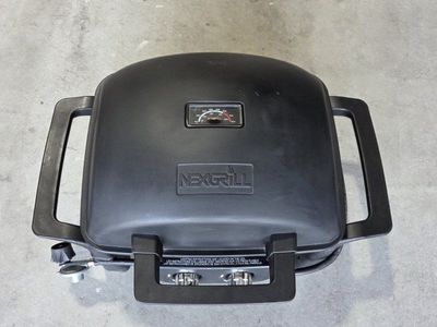 Nexgrill Propane Tabletop Grill – Great Condition (Recently cleaned)