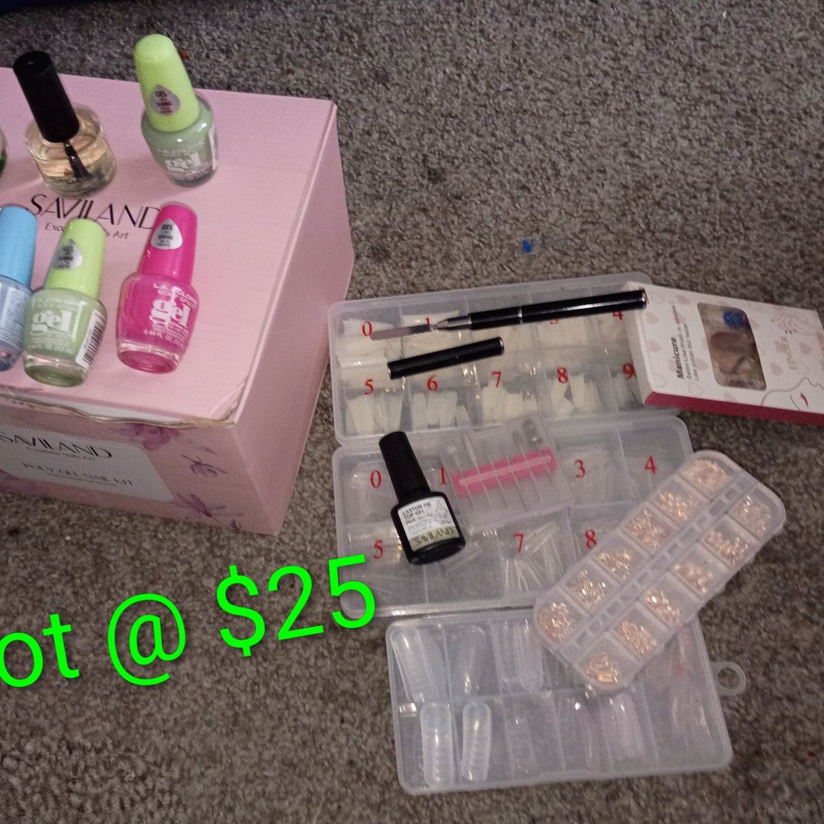 ARCRILIC NAIL LOT