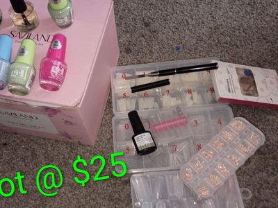 ARCRILIC NAIL LOT