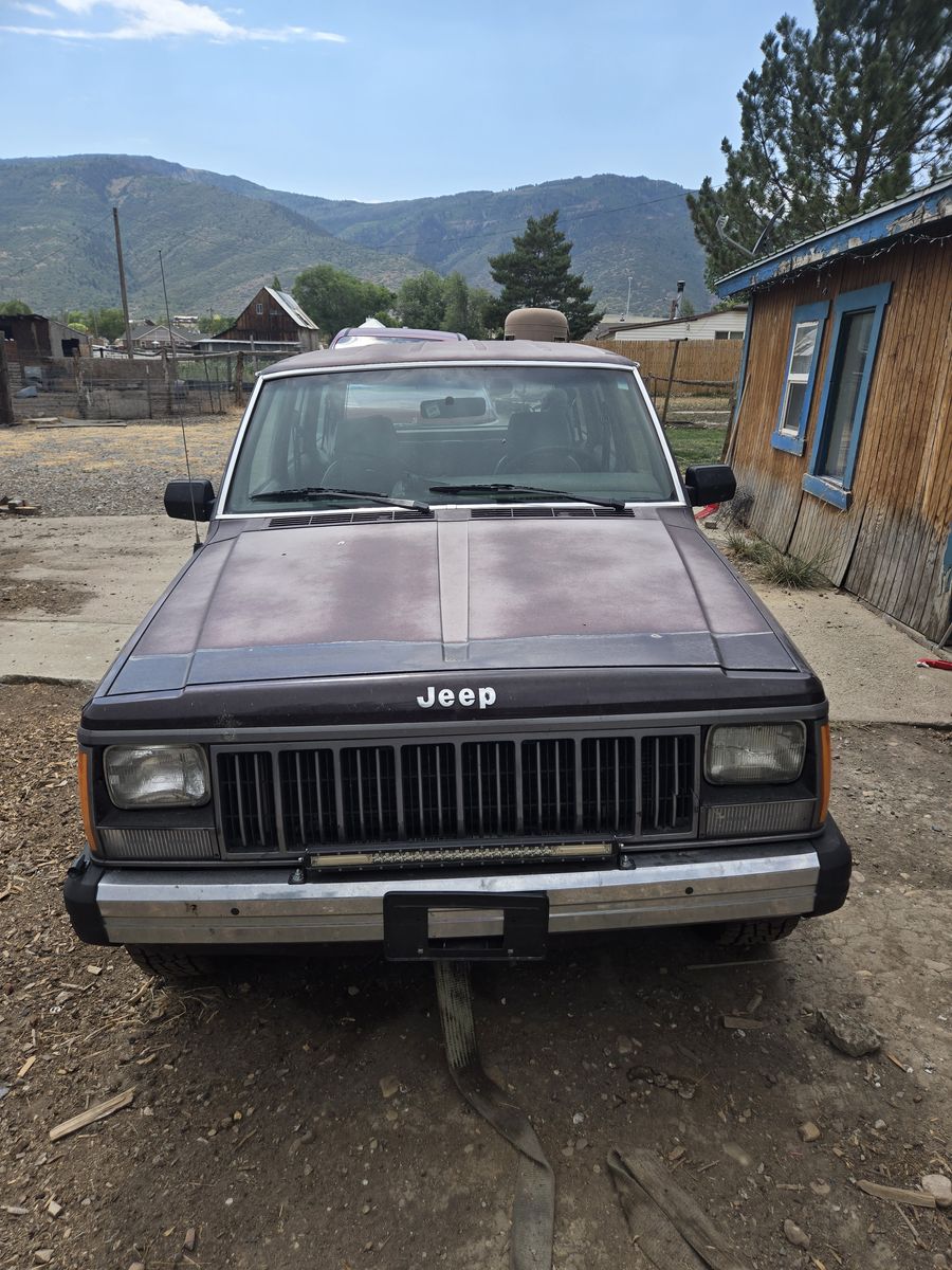 1990 Jeep Cherokee Pioneer