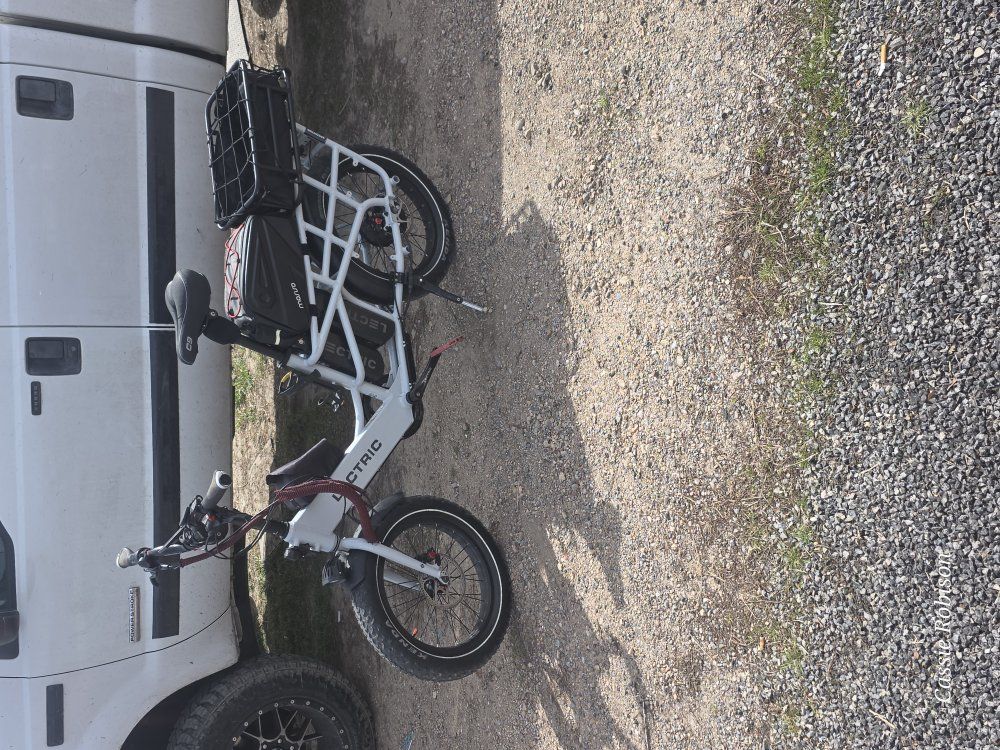 Lectric Expidition E-bike / Casio G-shock watch